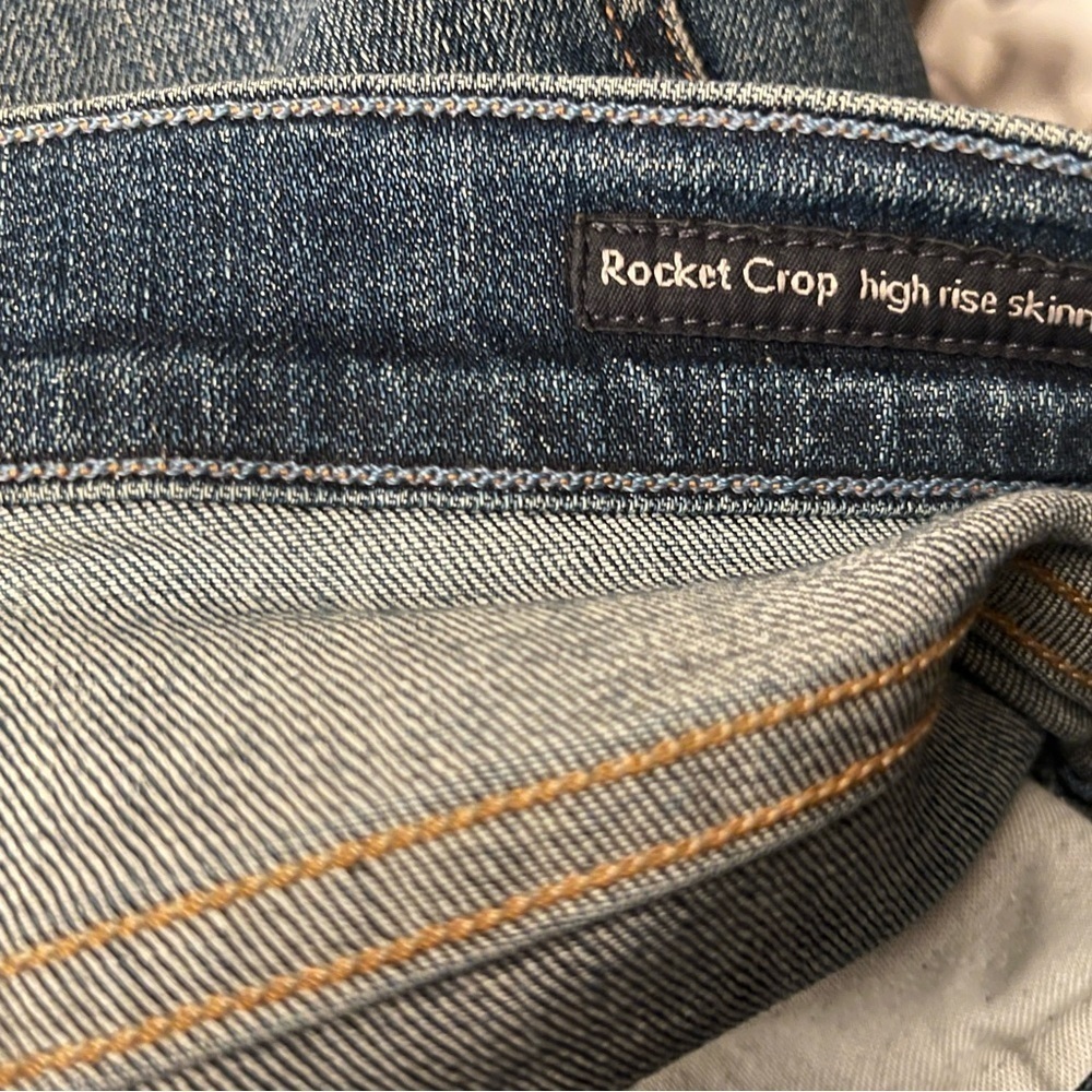 Citizens of Humanity Women's Rocket Crop High Rise Skinny Jeans Size 29 Dstrssd - Picture 6 of 7